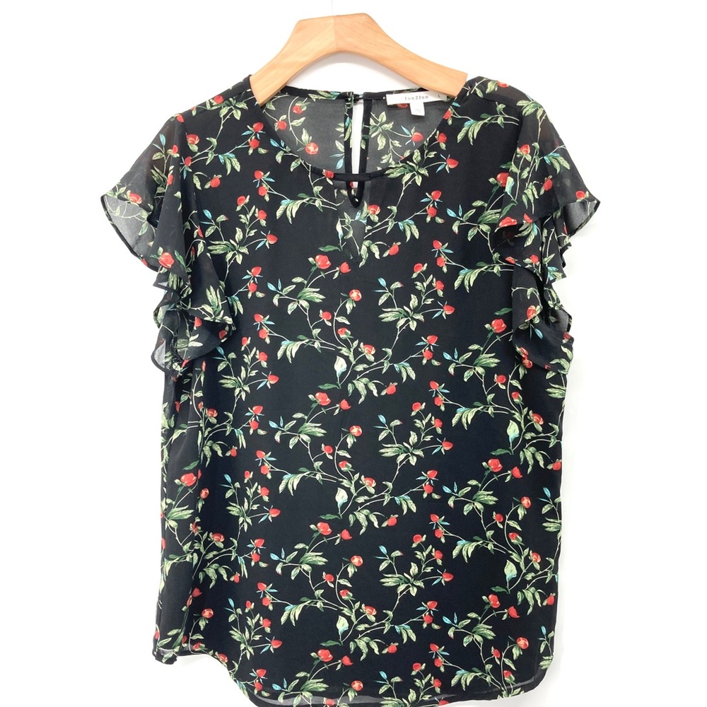 Stitch Fix Fun2Fun Black Floral Blouse